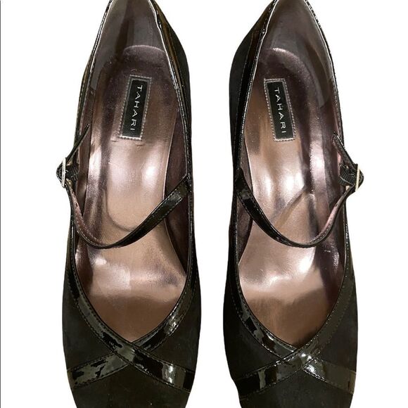 Tahari black wedge shoes size 8 - Picture 2 of 8